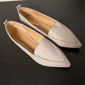 Lulu’s Gray Suede Pointed Loafers